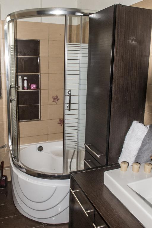Pensjonat House Veggera - Private Swimming Pool Pombia Zewnętrze zdjęcie