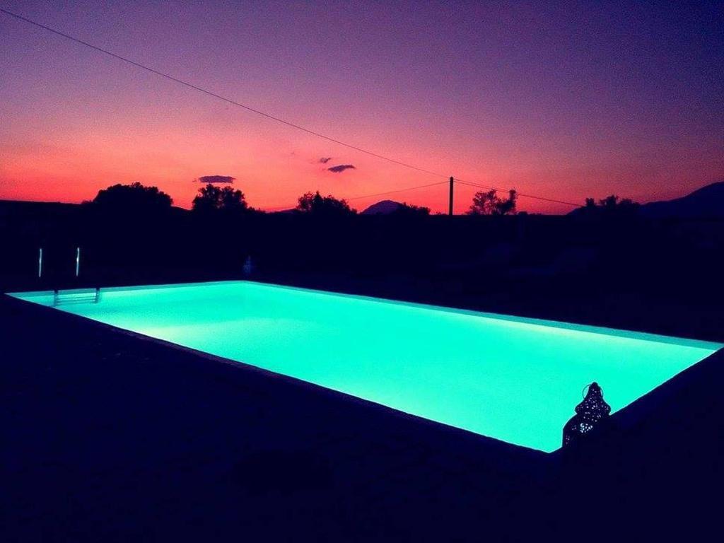 Pensjonat House Veggera - Private Swimming Pool Pombia Zewnętrze zdjęcie